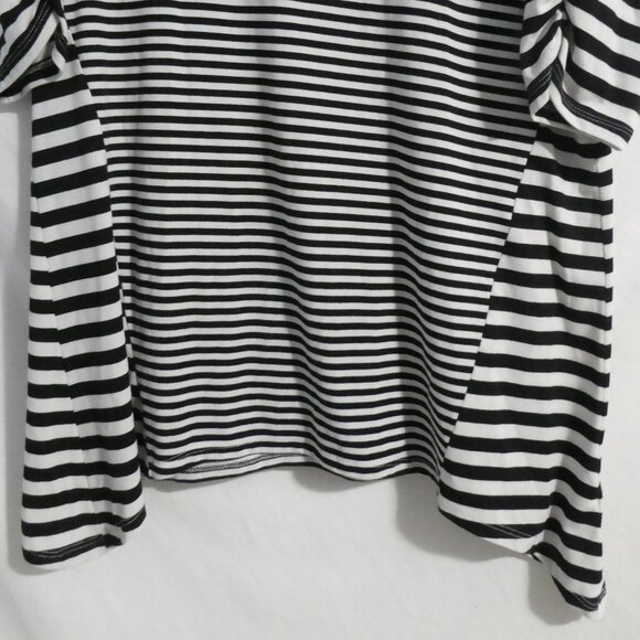 SOUTHERN LADY | medium | Striped Black and White Shirt - Picture 16 of 16